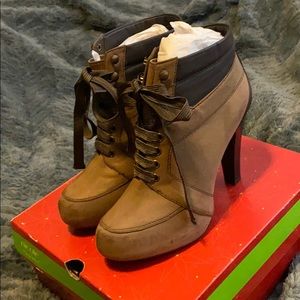 Brand new women’s booties